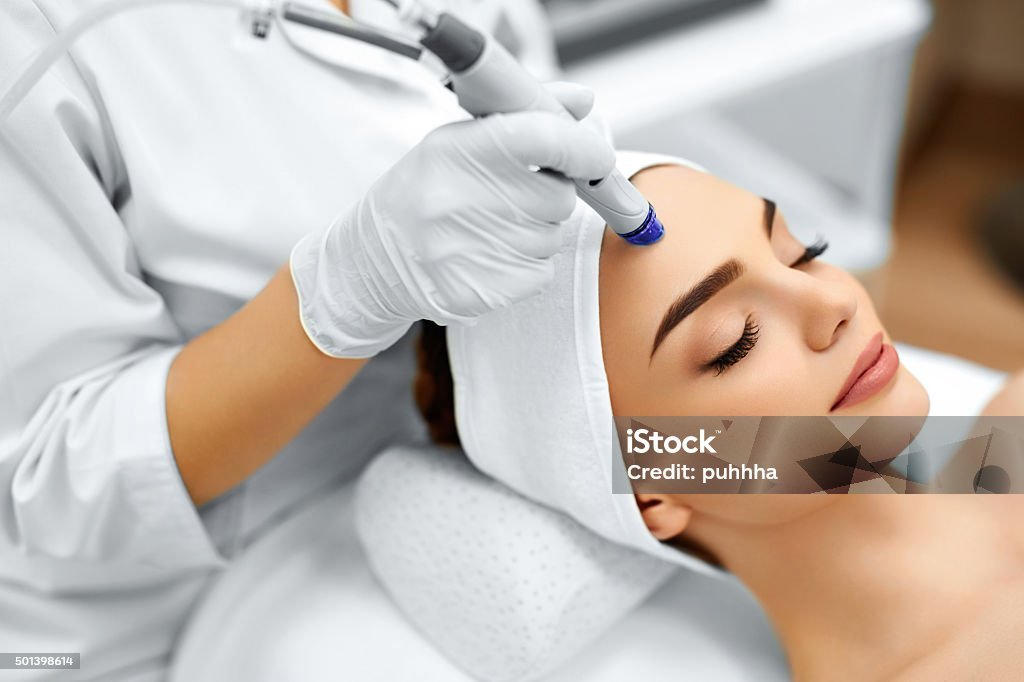 Skin Care Clinic in Saket, New Delhi