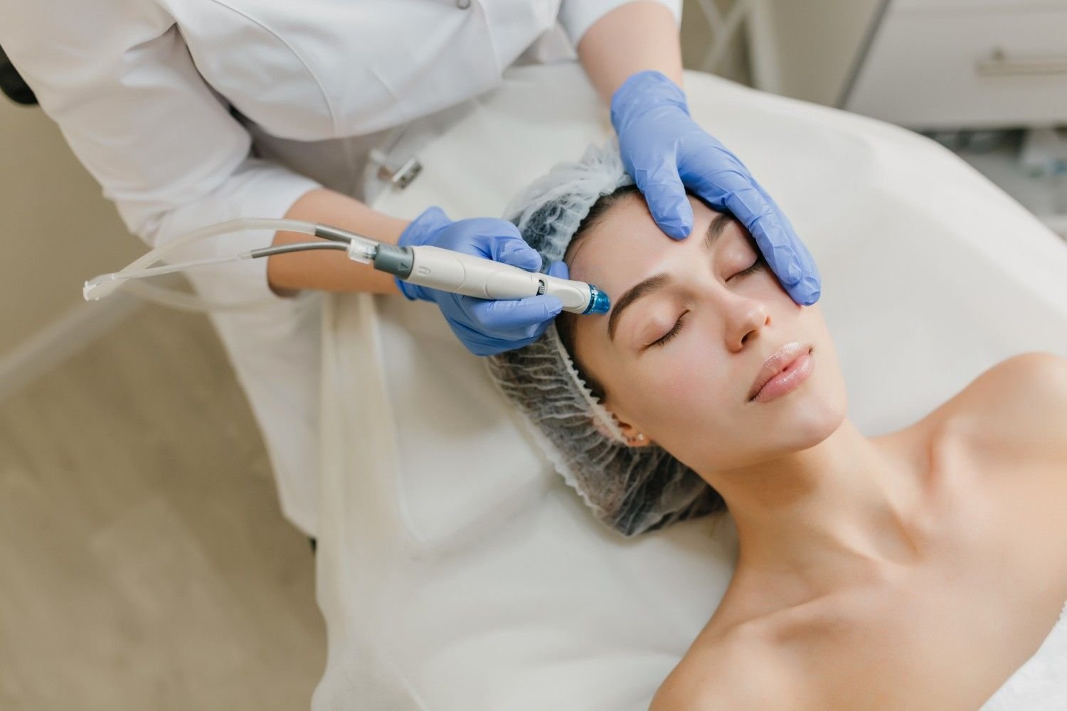 Dermatologist in saket