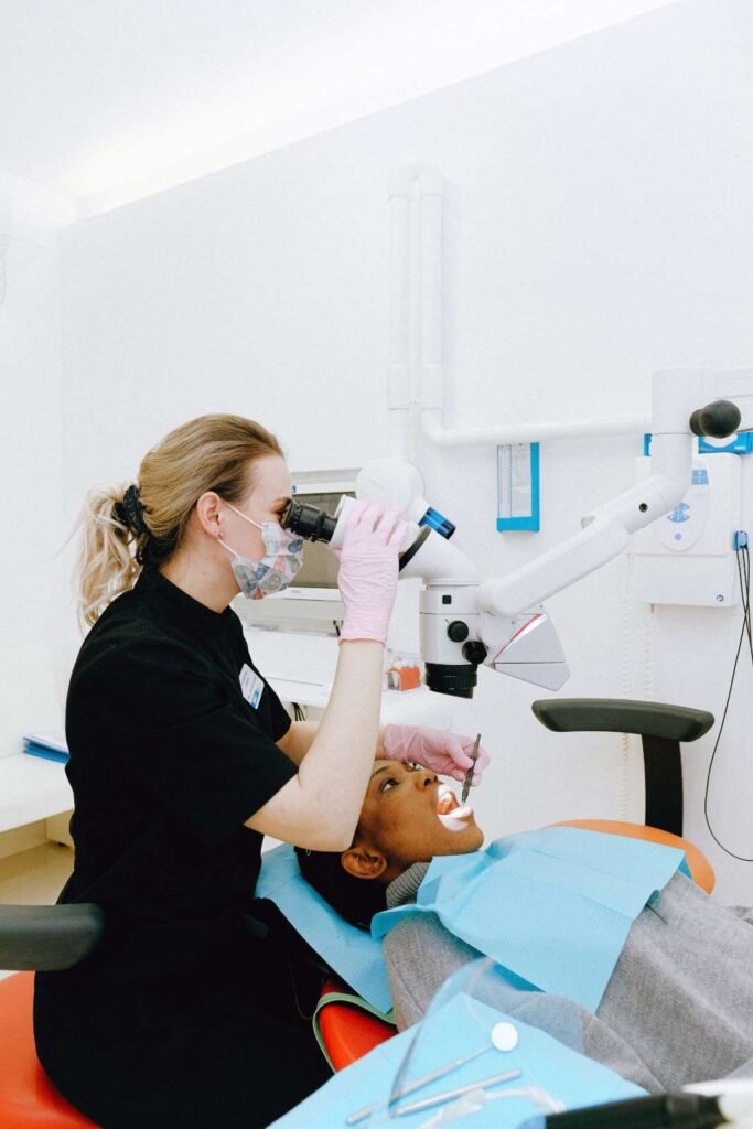 Endodontics in Saket
